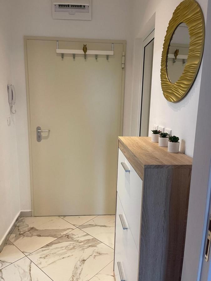 Sun&Moon Apartment オブゾー エクステリア 写真
